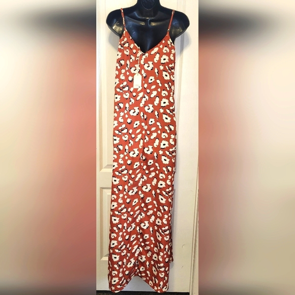 JODIFL Burnt Orange Sleeveless Spaghetti Strap Sundress Size Medium NWT - Picture 2 of 5